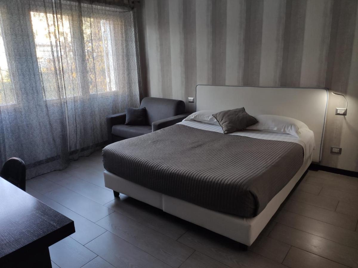 B&B Il Granello Di Senape Rome Exterior photo
